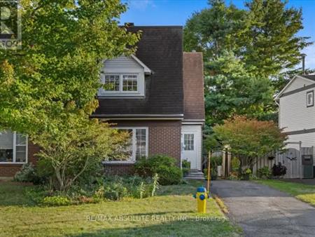 16 MELANIE CRESCENT | 16 MELANIE CRESCENT, Ottawa
