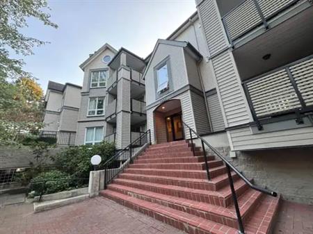 Colony Bay | 7455 Moffatt Road, Richmond