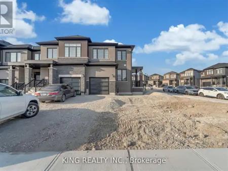 127 BLACKSMITH DRIVE | 127 BLACKSMITH DRIVE, Woolwich