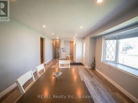 8685 ROOSEVELT STREET | 8685 ROOSEVELT STREET, Niagara Falls