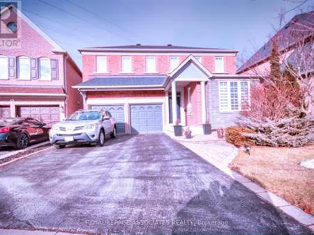9 WELBOURNE COURT | 9 WELBOURNE COURT, Ajax