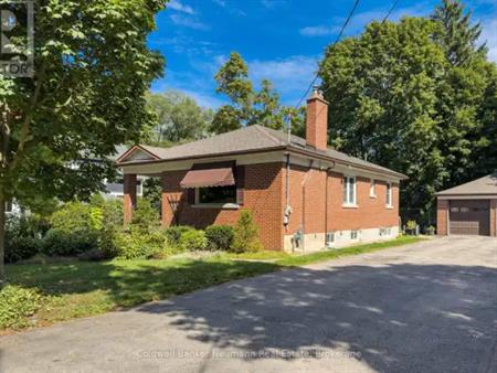 LOWER - 18 FOREST HILL DRIVE | LOWER - 18 FOREST HILL DRIVE, Guelph