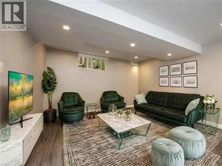 34 PEACH BLOSSOM Crescent Unit# 2 | 34 PEACH BLOSSOM Crescent Unit# 2, Kitchener