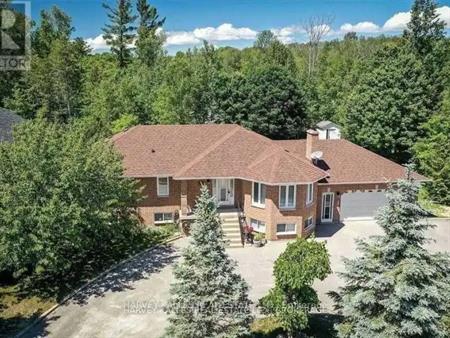 MAIN - 11 TWIN PINES DRIVE | MAIN - 11 TWIN PINES DRIVE, Wasaga Beach
