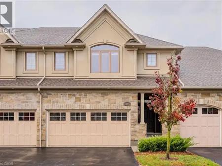 435 WINCHESTER Drive Unit# 14 | 435 WINCHESTER Drive Unit# 14, Waterloo