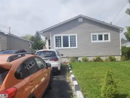 Sudbury Rental: 3BR House Near Amenities – 1209 Dollard Ave | 1209 Dollard Avenue, Greater Sudbury