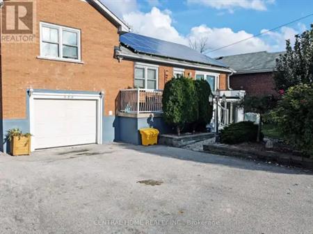 MAIN FLOOR - 333 WALKER AVENUE | MAIN FLOOR - 333 WALKER AVENUE, Bradford West Gwillimbury