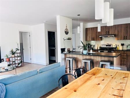 Logement 4 1/2 A louer a Saint-Canut