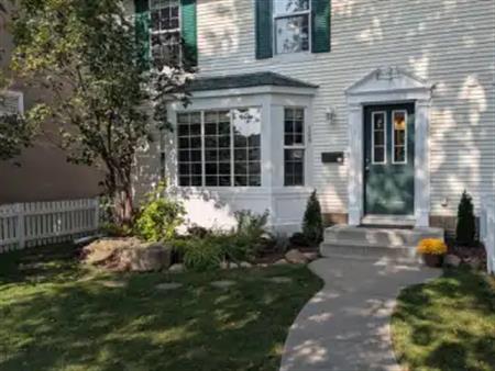 Updated and Spacious Duplex Steps from Marda Loop | 108 Somme Manor Southwest, Calgary