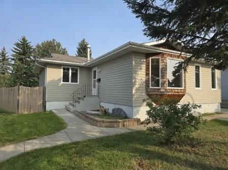 3 BHK Single Family Home | 7027 183 Street Northwest, Edmonton