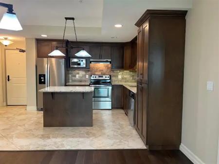 #406 10142 111 St NW | 10142 111 Street Northwest, Edmonton