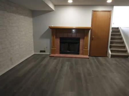 Discount in Rent 100 CAD/month discount | Calgary