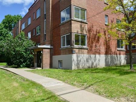 4 1/2 - Montréal (Côte-des-Neiges) - 1 545 $/mois