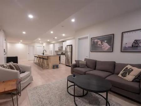 130 Chippewa Avenue | Student Rental: 130 Chippewa Avenue, Ottawa