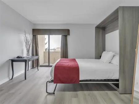 Kingston Crest Residence | 2360 Princess Street, Kingston