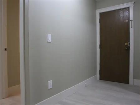 Fully renovated 2 Bedroom condo | 202 - 1919 36 Street Southwest, Calgary