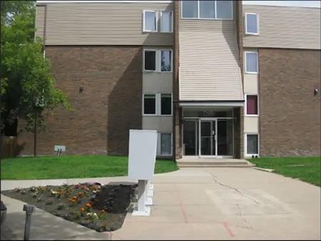 2 bdr 2 level condo $1650 | 212 - 7825 159 Street Northwest, Edmonton