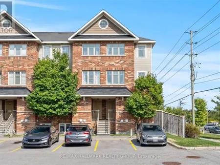 167 KELTIE PRIVATE | 167 KELTIE PRIVATE, Ottawa