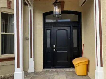 98 LORNE Crescent Unit# 5 | 98 LORNE Crescent Unit# 5, Brantford