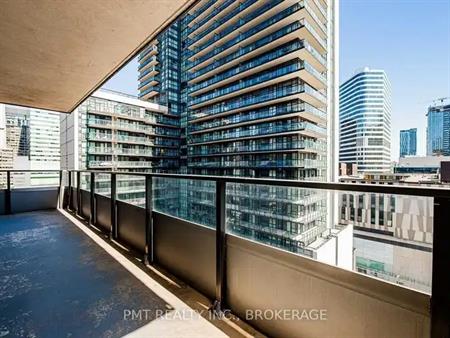 1 Bed and 1.5 Bath Condo for Lease (111 Elizabeth St) (1 locker and 1 parking included) | 111 Elizabeth Street, Toronto
