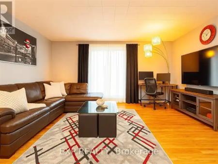 205 - 71 VANIER DRIVE | 205 - 71 VANIER DRIVE, Kitchener