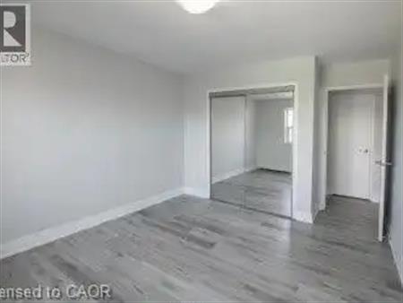 579 CLARE Avenue Unit# 508 | 579 CLARE Avenue Unit# 508, Welland
