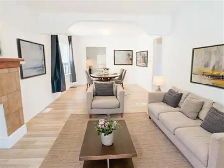 6122 Murray St | 6122 Murray St, Niagara Falls