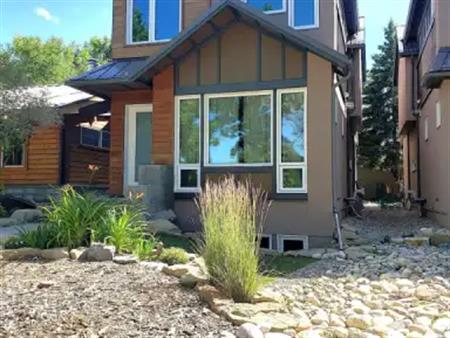 LUXURY DETACHED 4 BEDROOM INFILL IN THE BEAUTIFUL SPRUCE CLIFF COMMUNITY | 27b Tamarac Crescent Southwest, Calgary
