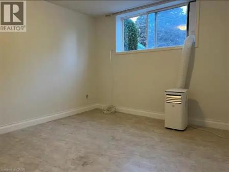 3 ROBINSON Street N Unit# 1 | 3 ROBINSON Street N Unit# 1, Niagara Falls