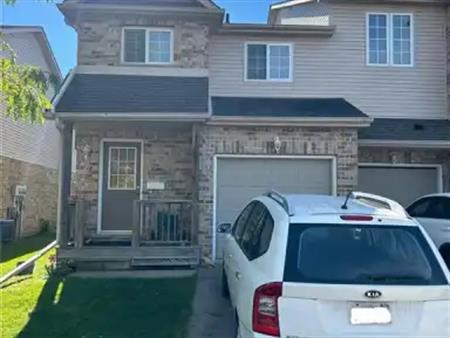 169 BISMARK Drive Unit# 6 | 169 BISMARK Drive Unit# 6, Cambridge