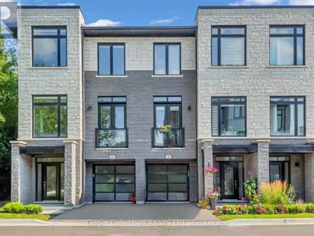 6 HOWICK LANE | 6 HOWICK LANE, Richmond Hill