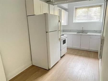 1 CH - 1 SDB - Montréal - $1,165 /mo