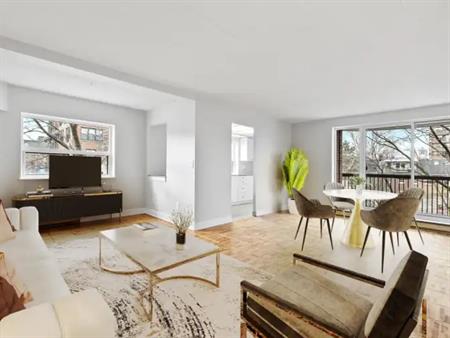 Lord Sydenham | 32 Ontario Street, Kingston