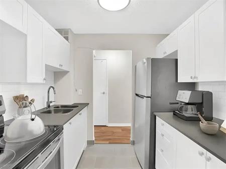 MacDonald | 26 Leroy Grant Drive, Kingston