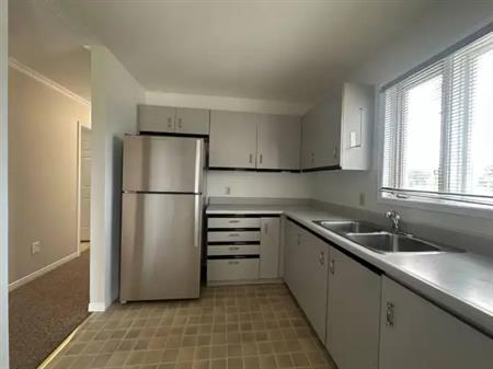 302- 277 Adelaide Avenue West | 277 Adelaide Avenue West, Oshawa