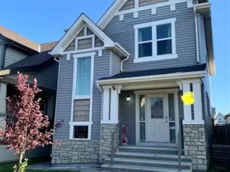 ✅ House for Rent 3 Bedroom 2.5 Bath, Beautiful Sunny & Spacious in Skyview | Calgary