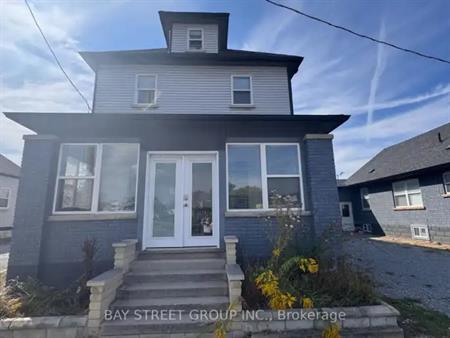 UNIT F - 5757 STANLEY AVENUE | UNIT F - 5757 STANLEY AVENUE, Niagara Falls