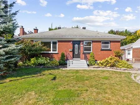 855 WESTON DRIVE | 855 WESTON DRIVE, Ottawa