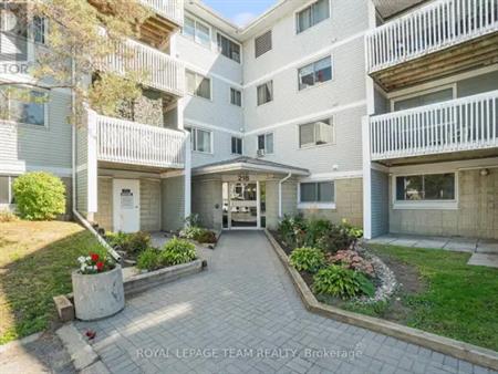 415 - 218 VIEWMOUNT DRIVE | 415 - 218 VIEWMOUNT DRIVE, Ottawa