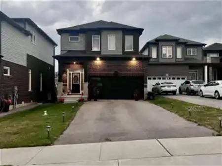 925 TARTAN COURT | 925 TARTAN COURT, Kitchener