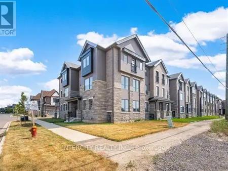 4 BOWBEER ROAD | 4 BOWBEER ROAD, Oakville
