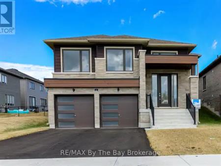 67 SUN VALLEY AVENUE | 67 SUN VALLEY AVENUE, Wasaga Beach
