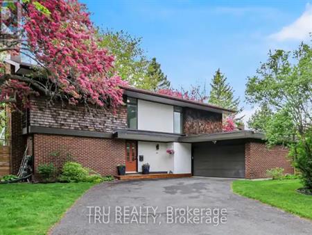 36 VARLEY DRIVE | 36 VARLEY DRIVE, Ottawa