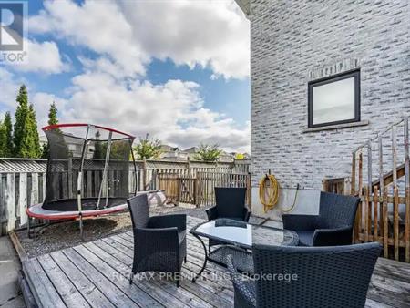 2 GRACE CRESCENT | 2 GRACE CRESCENT, Barrie