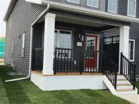 Modern 3-Bedroom Home for Rent in Cambrian, Sherwood Park – Pet Friendly! | 1054 Hearthstone Boulevard, Sherwood Park