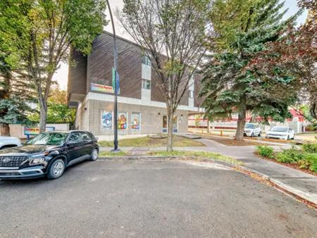 AVERY ARMS - Bonnie Doon 2 Bedroom suite /w Balcony | 8703-91 St, Edmonton