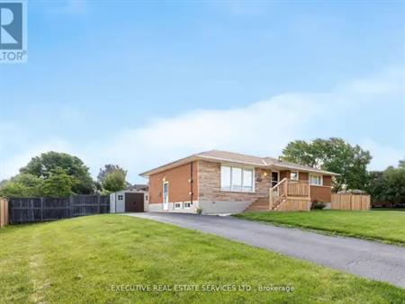 44 WOODSVIEW AVENUE | 44 WOODSVIEW AVENUE, Grimsby
