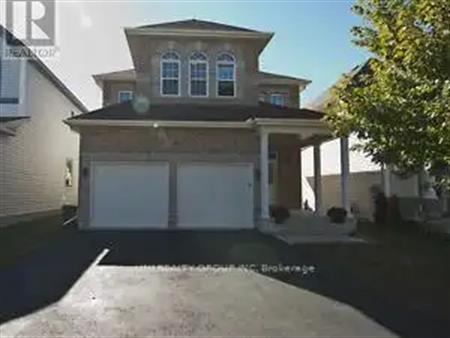 131 LAMPLIGHTERS DRIVE | 131 LAMPLIGHTERS DRIVE, Ottawa