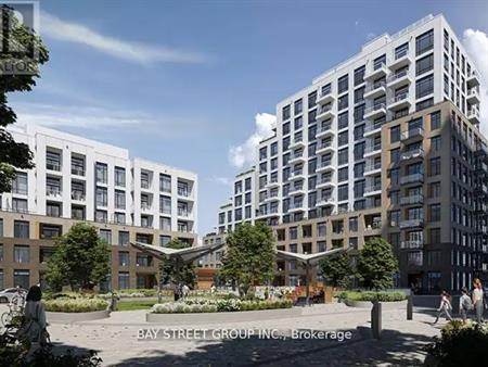 606 - 8 BEVERLEY GLEN BOULEVARD | 606 - 8 BEVERLEY GLEN BOULEVARD, Vaughan
