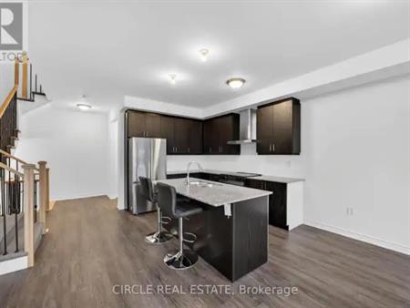 6 WYN WOOD LANE | 6 WYN WOOD LANE, Orillia